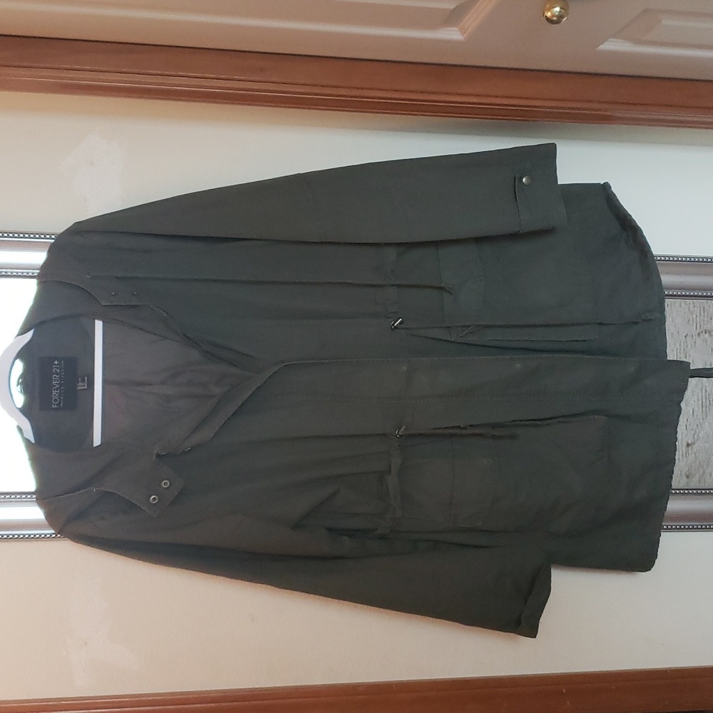 Utility Jacket. 2X. Hooded, Lined, Cinch Waist and 2 Front Pockets